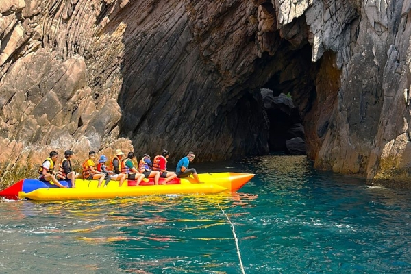 DU NGOẠN VỊNH CAM RANH